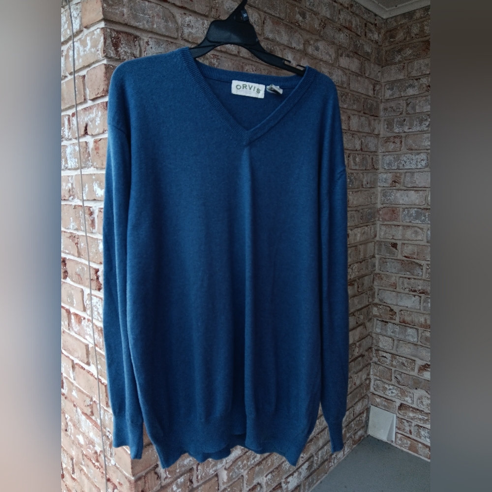 Orvis Men's Cashmere & Cotton Blue V-Neck Sweater